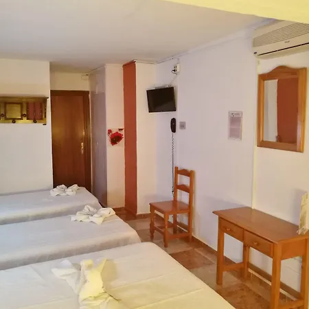 Pensión Virgen Del Rocio Ii 2*