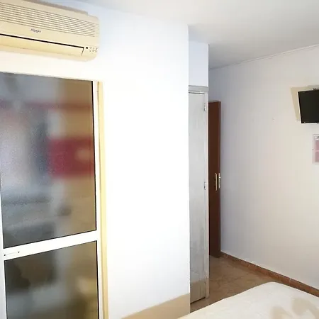 Virgen Del Rocio Ii Pensión