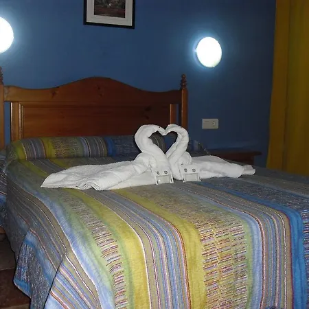 Gasthof Virgen Del Rocio Ii 2*